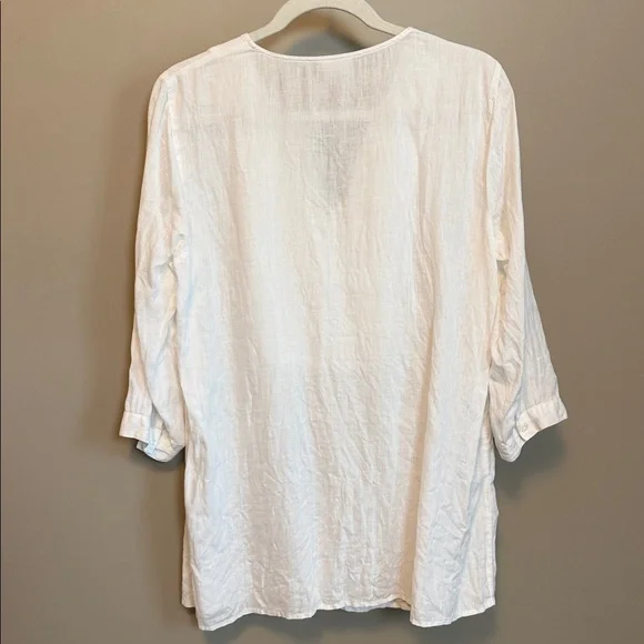 J. Jill Size Medium 100% Linen White Embroidered Split-Neck Tunic Top - Picture 5 of 7